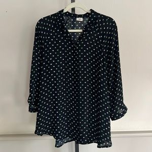 Cabi Size Medium Relaxed Fit Blouse, NWOT